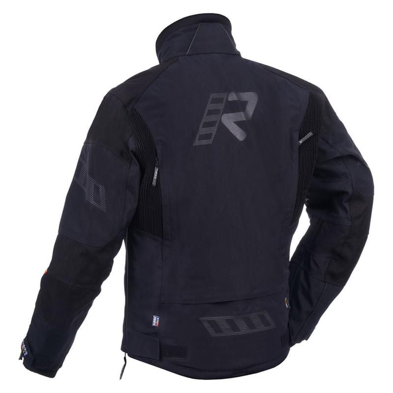 Load image into Gallery viewer, VOYAGE-R JACKET BLACK 46
