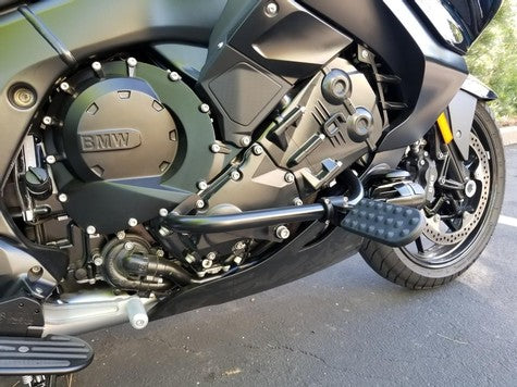 Ilium ENGINE GUARD SYSTEM (CRASH BARS) K1600GT / GTL, BLACK POWDERCOAT