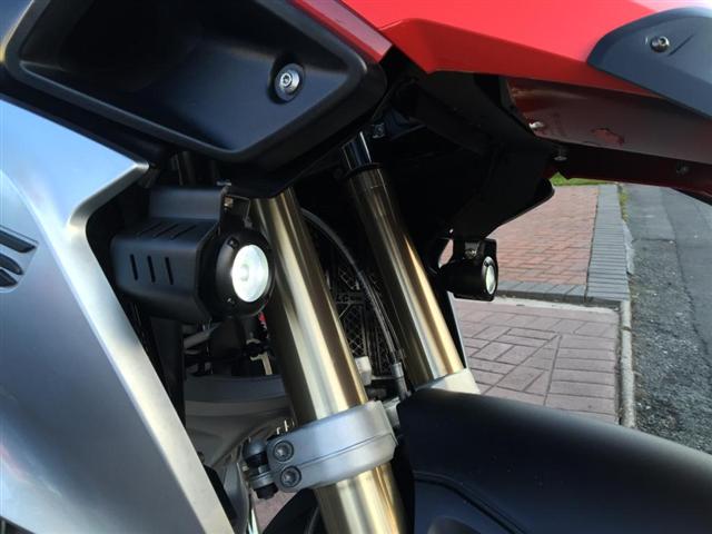 Load image into Gallery viewer, BMW Migsel BMW GS/R1200GS-LC/LED kit for R1200GS Liquid Cooled
