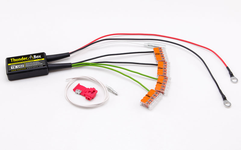 Load image into Gallery viewer, Thunderbox 32 Amp Power Distribution Module
