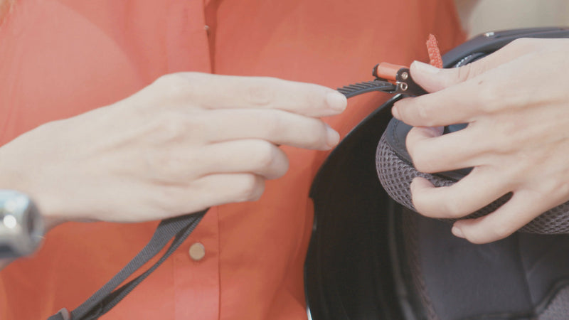 Load image into Gallery viewer, EZ-GO CARRY STRAP FOR MOTORCYCLE HELMETS
